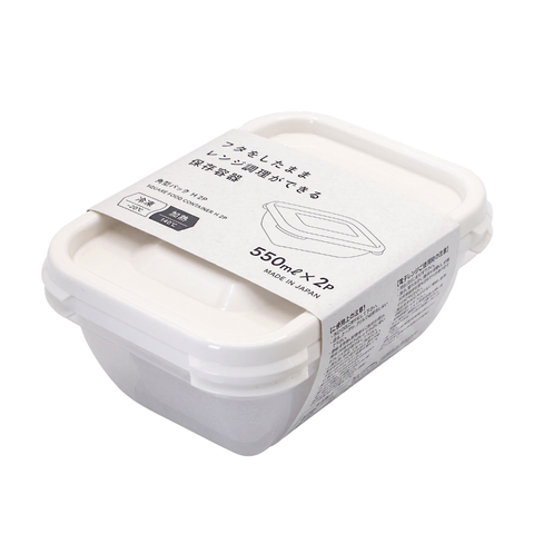 Two-piece white plastic food storage container with a matching lid, featuring a white paper label with Japanese text and product details.